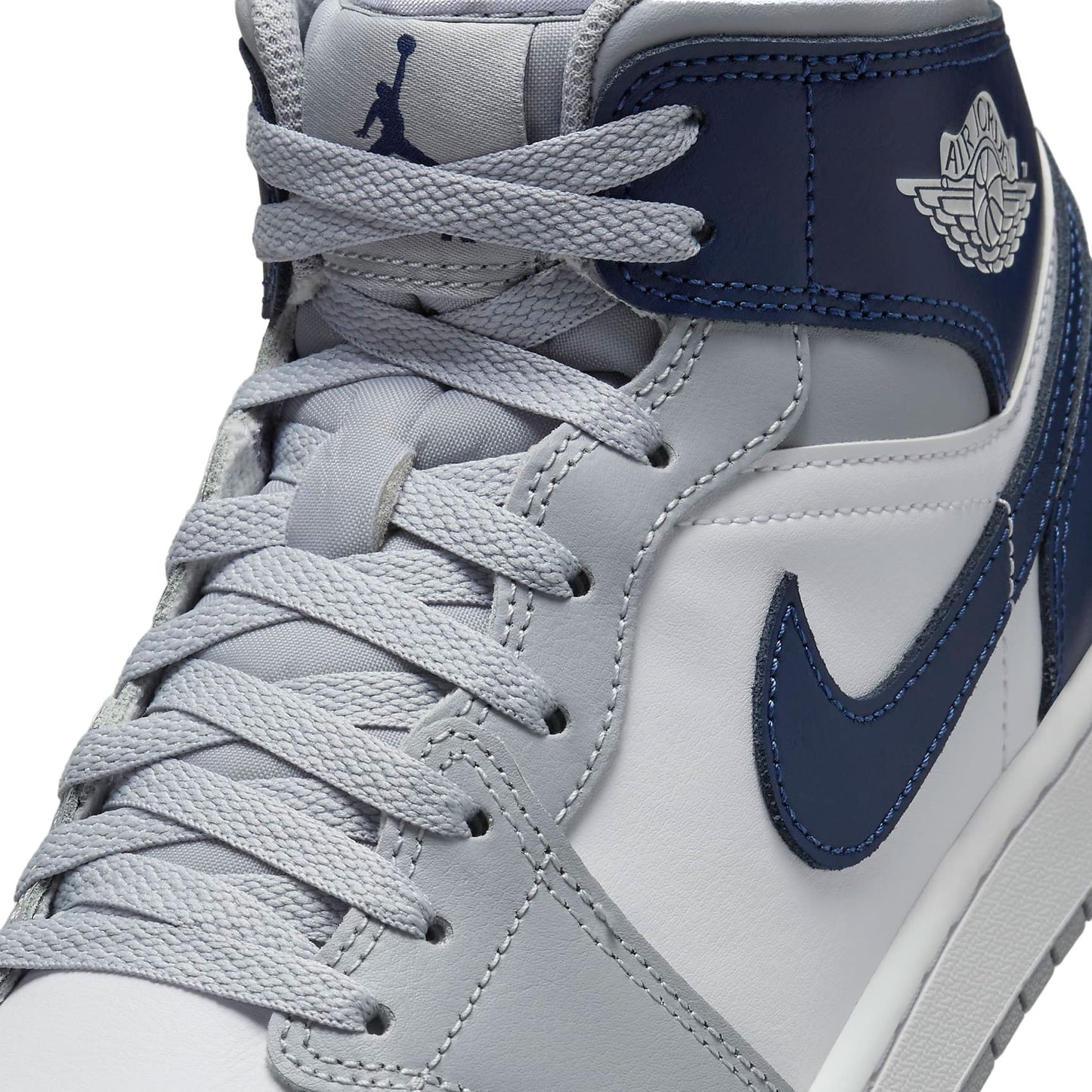 AIR JORDAN 1 MID "WHITE/MIDNIGHT NAVY-WOLF GREY" White x Wolf Grey x Midnight Navy [DQ8426-104]