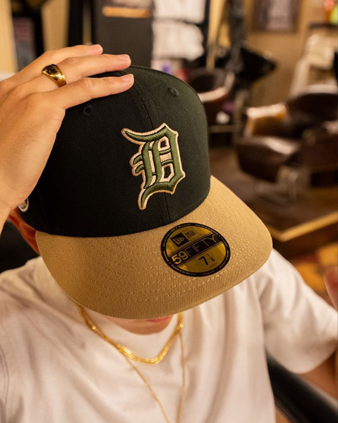 MR.BROTHERS CUT CLUB