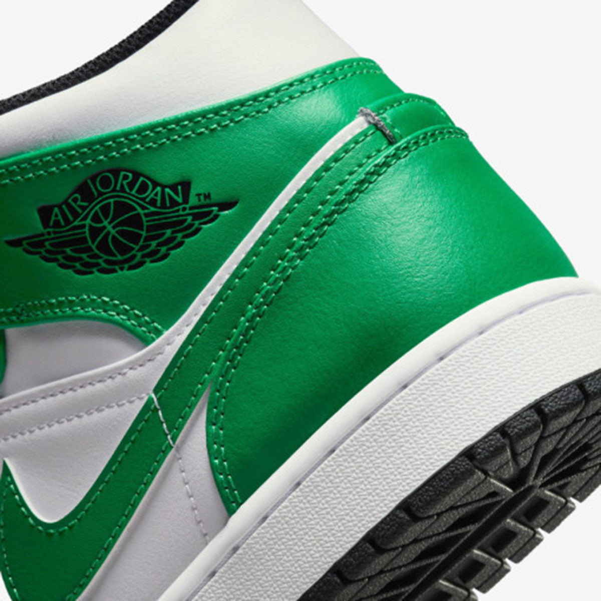 NIKE AIR JORDAN 1 MID ( LUCKY GREEN / BLACK - WHITE ) Nike Air Jordan 1 Mid "Lucky Green / Black - White" [DQ8426-301]