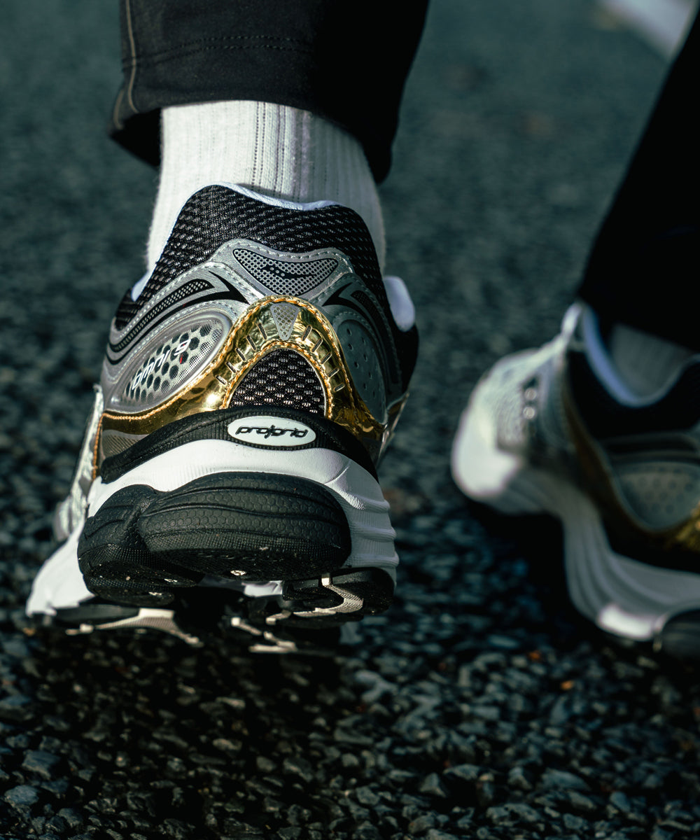 SAUCONY - PROGRID OMNI 9 OG SILVER/GOLD OG 【S70739-9】