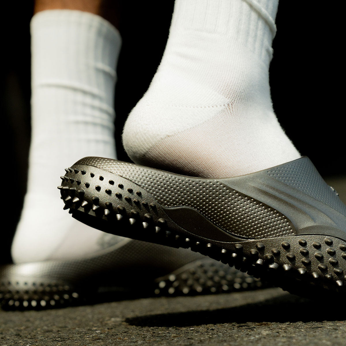 PUMA - MOSTRO SLIDE PUMA AGED SILVER【405282-08】
