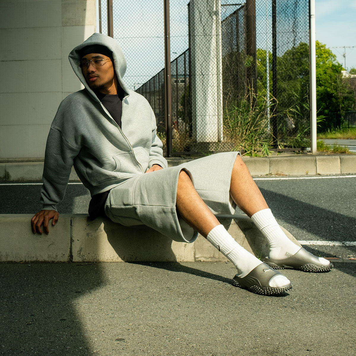 PUMA - MOSTRO SLIDE PUMA AGED SILVER【405282-08】
