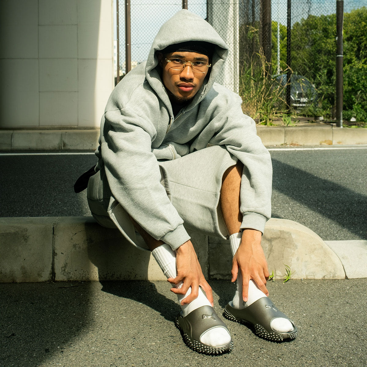 PUMA - MOSTRO SLIDE PUMA AGED SILVER【405282-08】