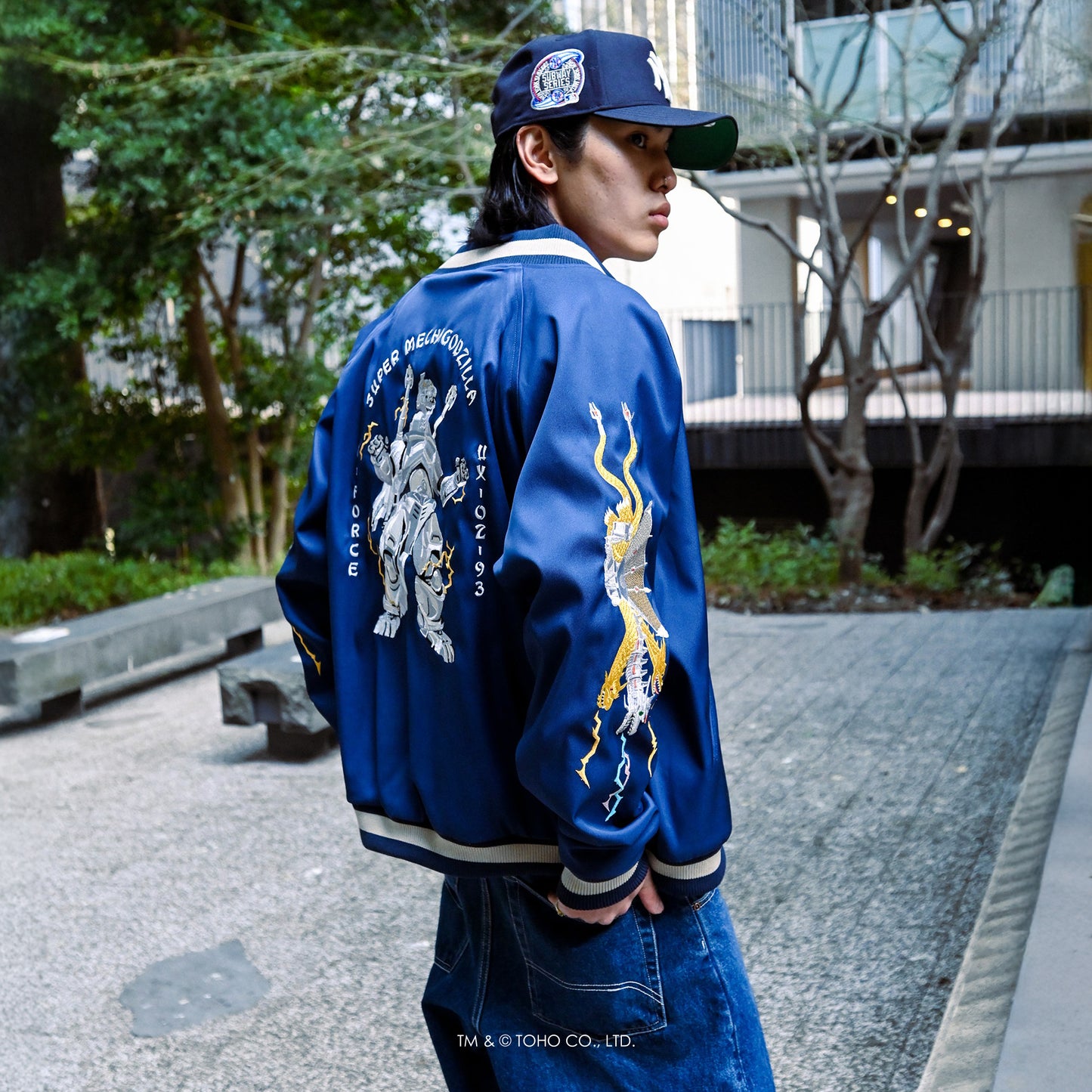 【受注販売：4月中旬頃より順次発送】GODZILLA | HOMEGAME REVERSIBLE SOUVENIR JACKET【HG251001】