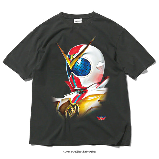 【受注予約：11月上旬頃に発送】スーパー戦隊 x HOMEGAME - 2021 ゼンカイザー TEE 【HG250192】