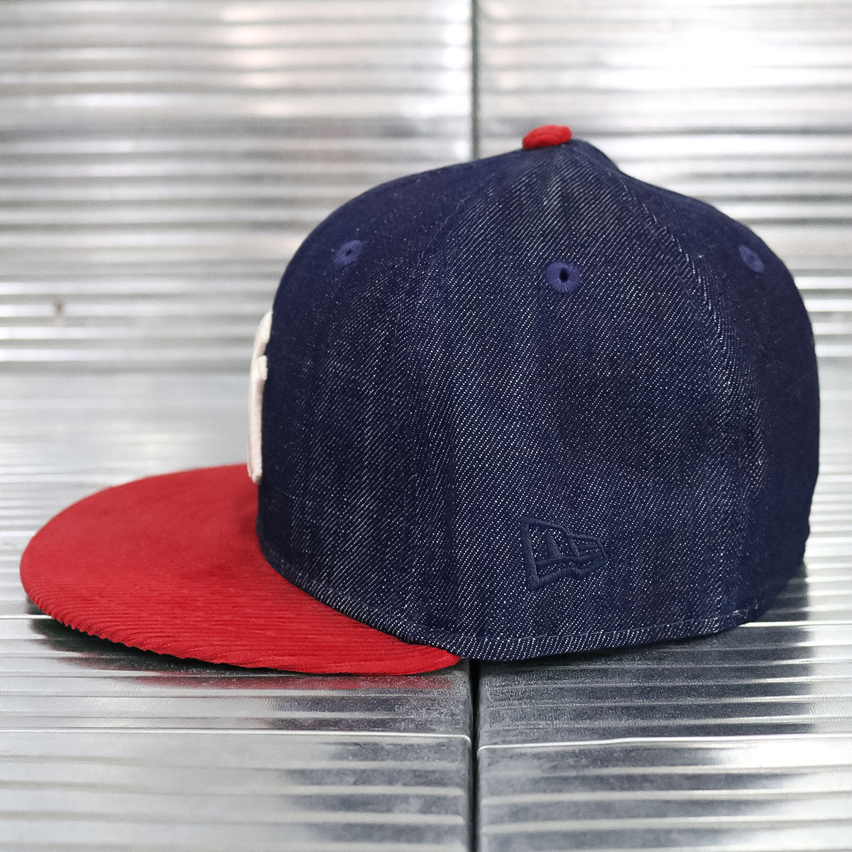 NEW ERA - New York Yankees 1999 WS 59Fifty Navy Denim Scarlet Corduroy