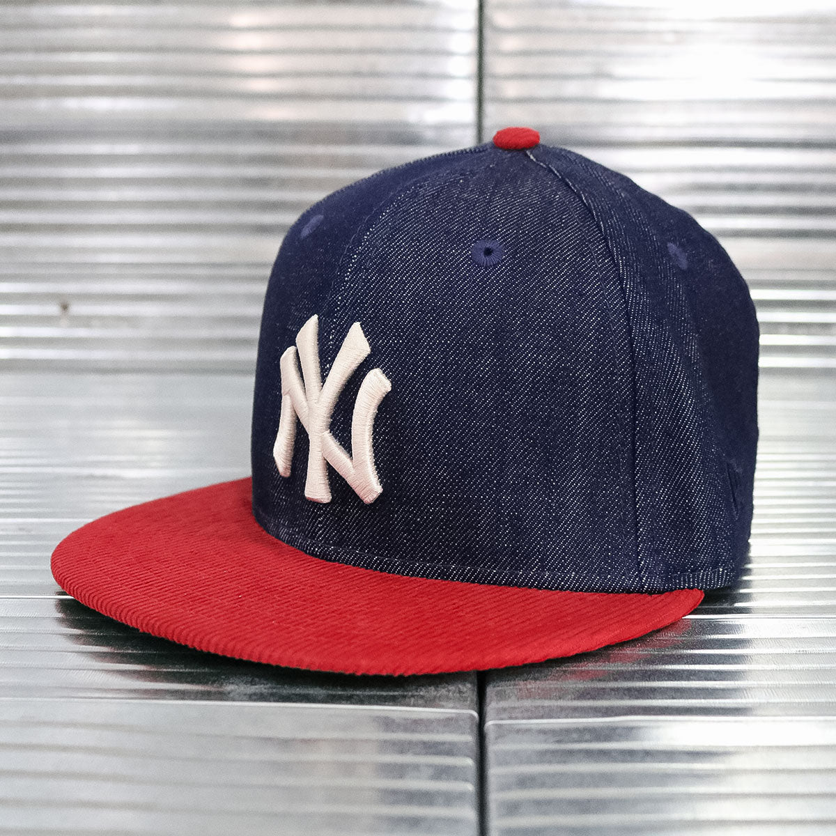 NEW ERA - New York Yankees 1999 WS 59Fifty Navy Denim Scarlet Corduroy