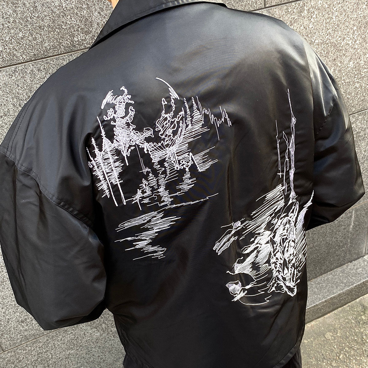 Undermycar - LONE-WOLF EMBROIDERED COACH JACKET BLACK