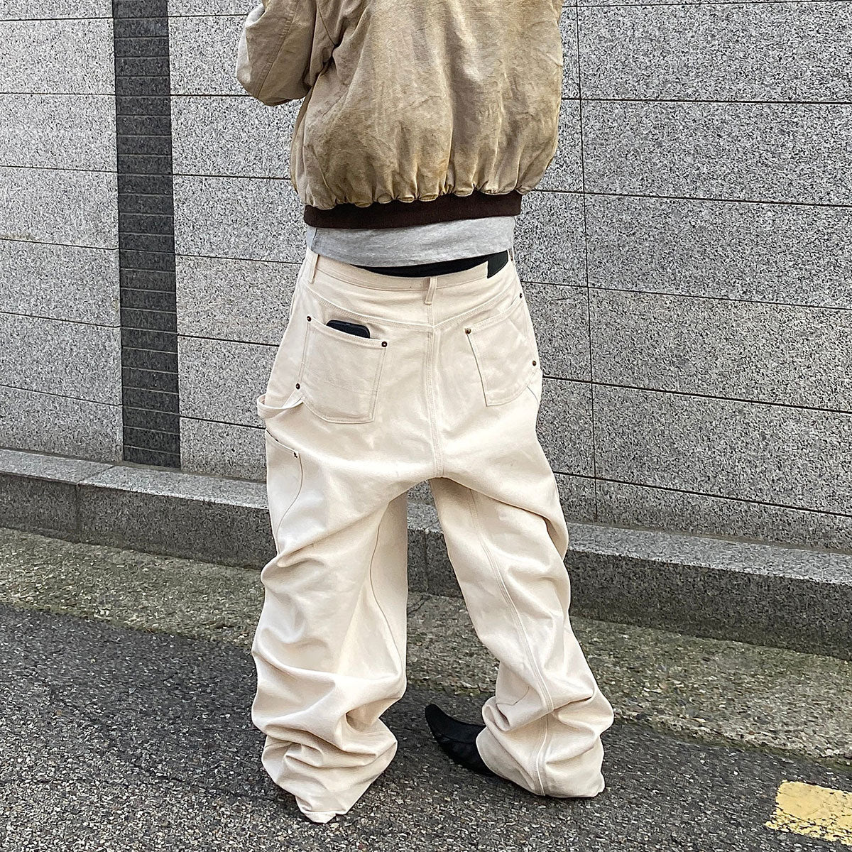 Undermycar - PURE HARDSTONE CARPENTER PANTS IVORY