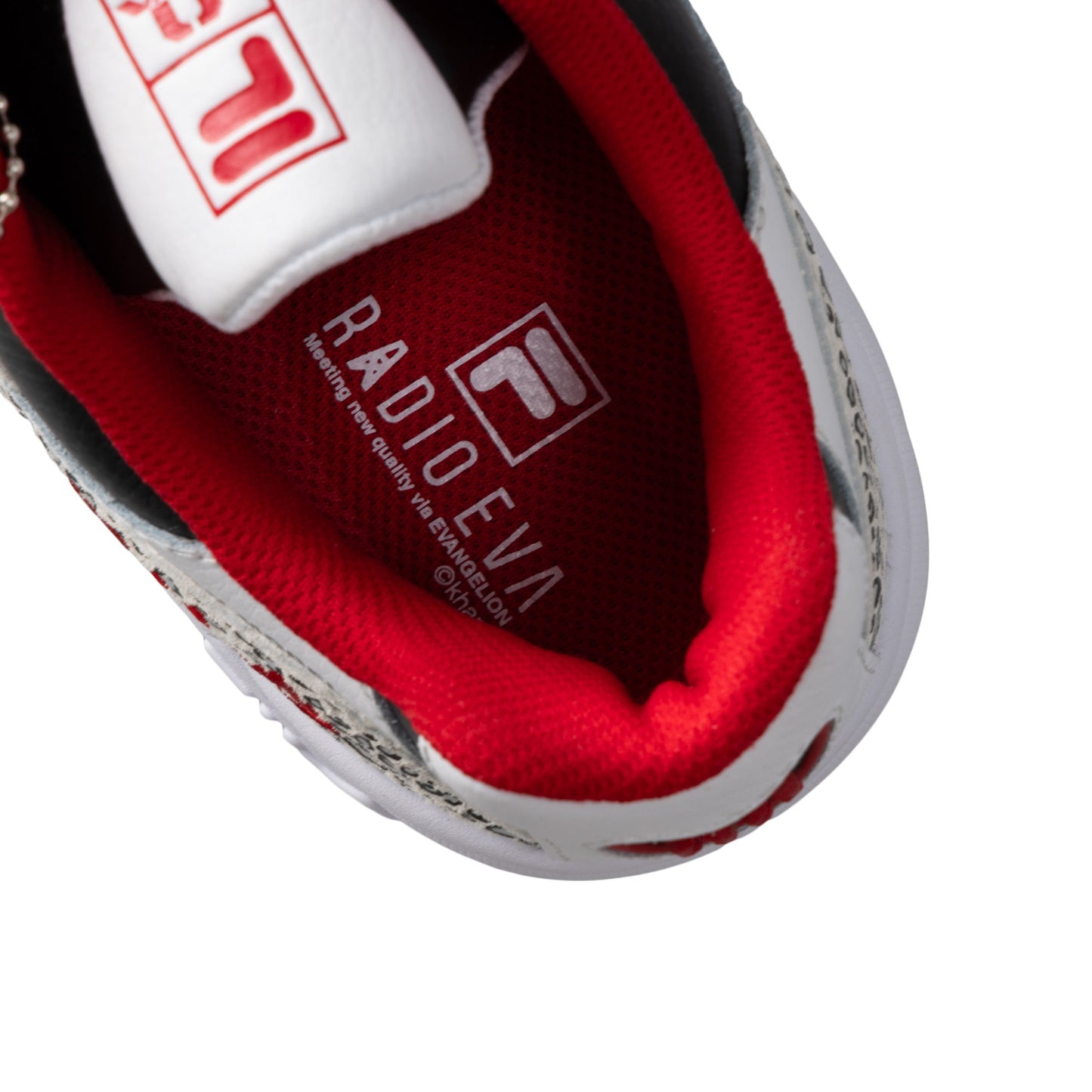 FILA - RADIO EVA "THE 30" C004 FILA VENOM EVANGELION LIMITED EVA-02 "WHITE/BLACK/RED"【MFW25083-113】