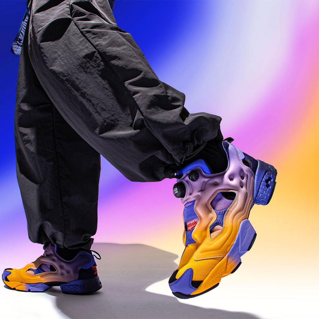 Reebok - INSTAPUMP FURY 94  エレクトリックアンバー 【120529-100230808】