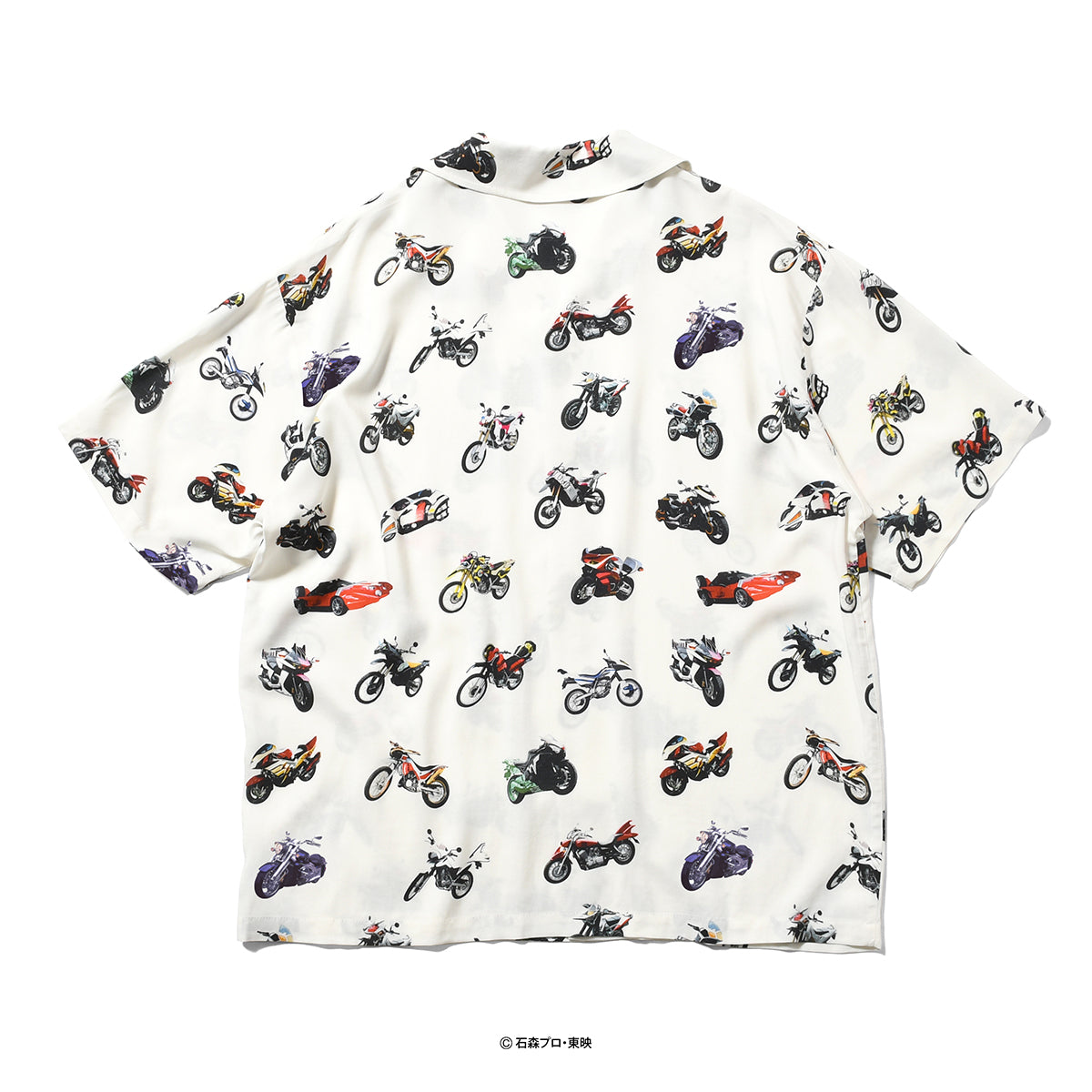 【受注販売：8月下旬頃より順次発送】HG260206 仮面ライダー x HOMEGAME OPEN COLLAR SHIRT - 平成ライダー