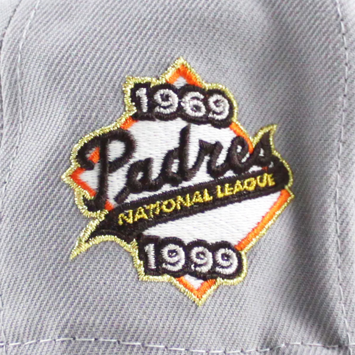 NEW ERA San Diego Padres - 59FIFTY 1969-1999 IL GRAY WALNUT