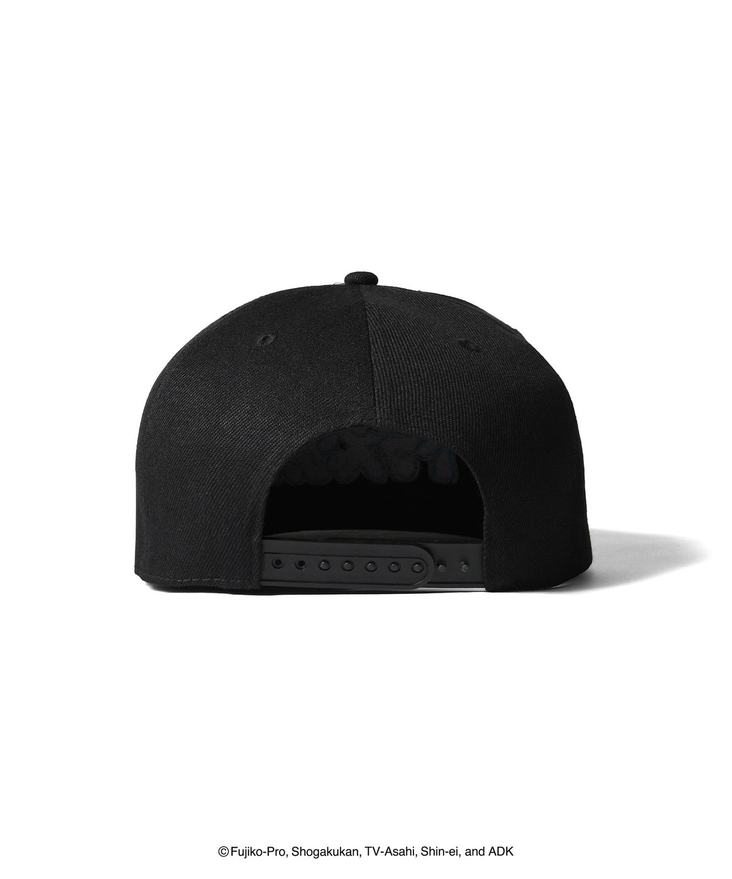 HOMEGAME｜ドラえもん - LOGO SNAPBACK CAP BLACK【HG251413】