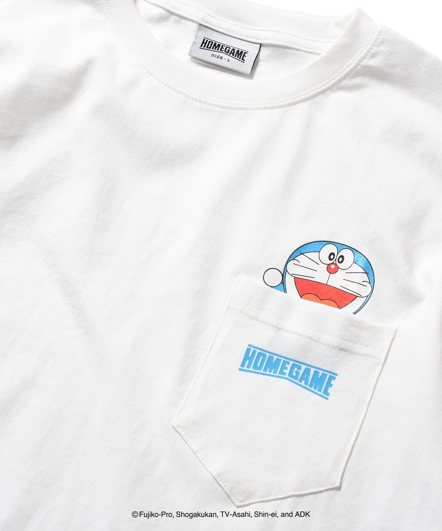 HOMEGAME｜ドラえもん - DORAEMON POCKET TEE WHITE【HG2501114】