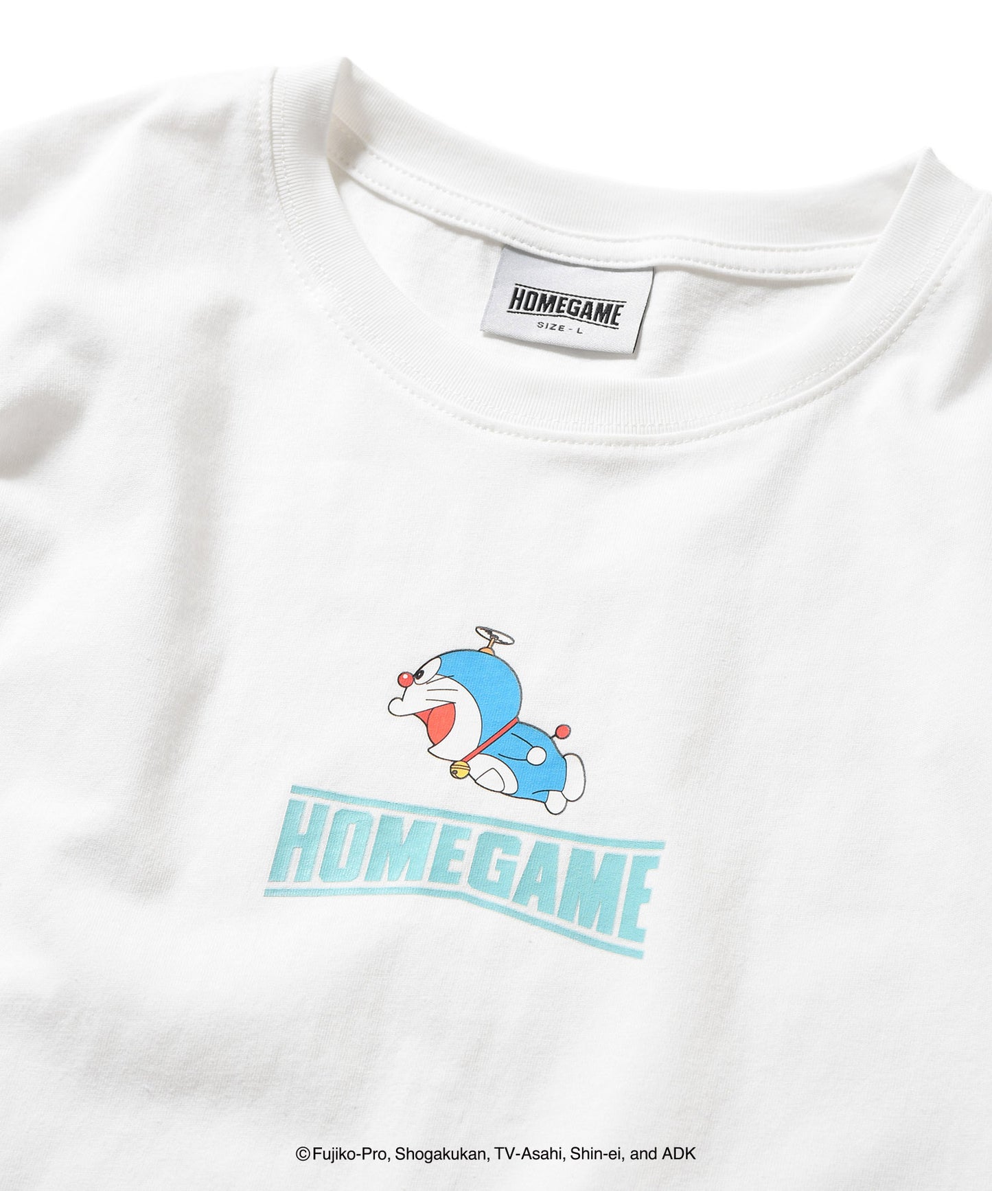 HOMEGAME｜ドラえもん - DORAEMON HOPTER TEE WHITE【HG2501113】