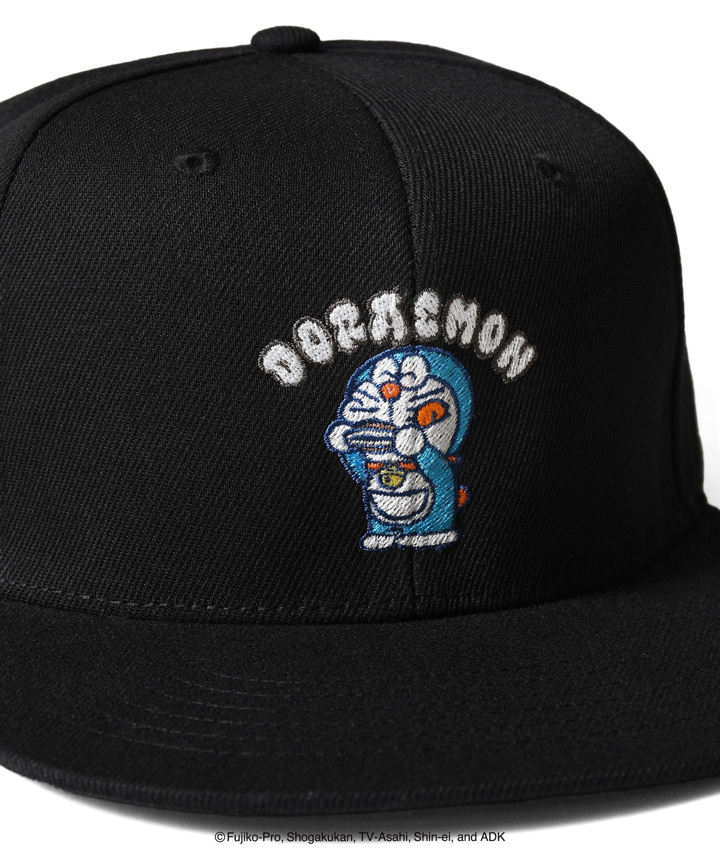 HOMEGAME｜ドラえもん - DORAEMON DORAYAKI SNAPBACK CAP BLACK【HG251415】