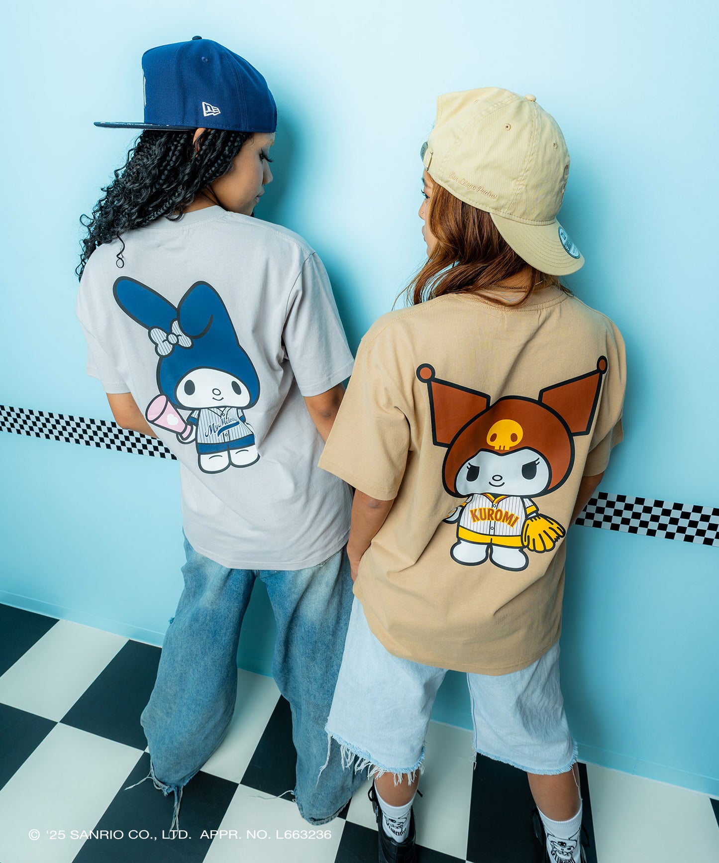 サンリオキャラクターズ×HOMEGAME - KUROMI UNIFORM TEE BEIGE【HG2501103】