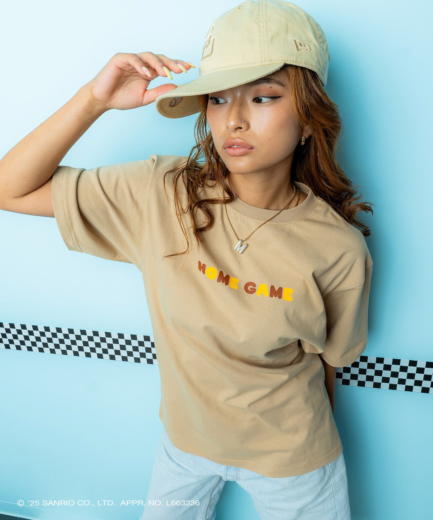 サンリオキャラクターズ×HOMEGAME - KUROMI UNIFORM TEE BEIGE【HG2501103】