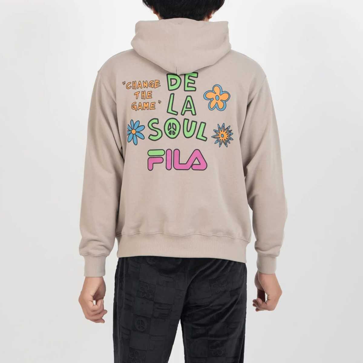DE LA SOUL×FILA - HOODIE BEIGE【SM6FBU703】