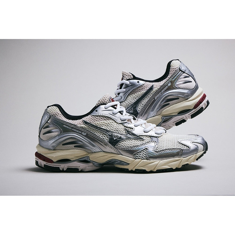 MIZUNO WAVE RIDER 10  OFF WHITE/BLACK/RED【D1GA2431-11】