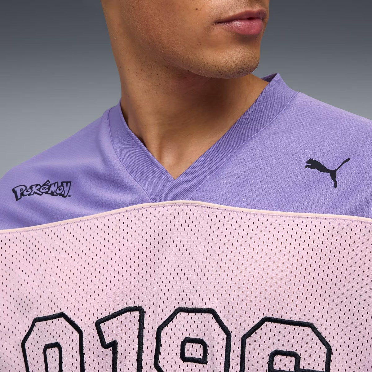 PUMA × POKEMON - OVERSIZED JERSE PINK【634919-70】