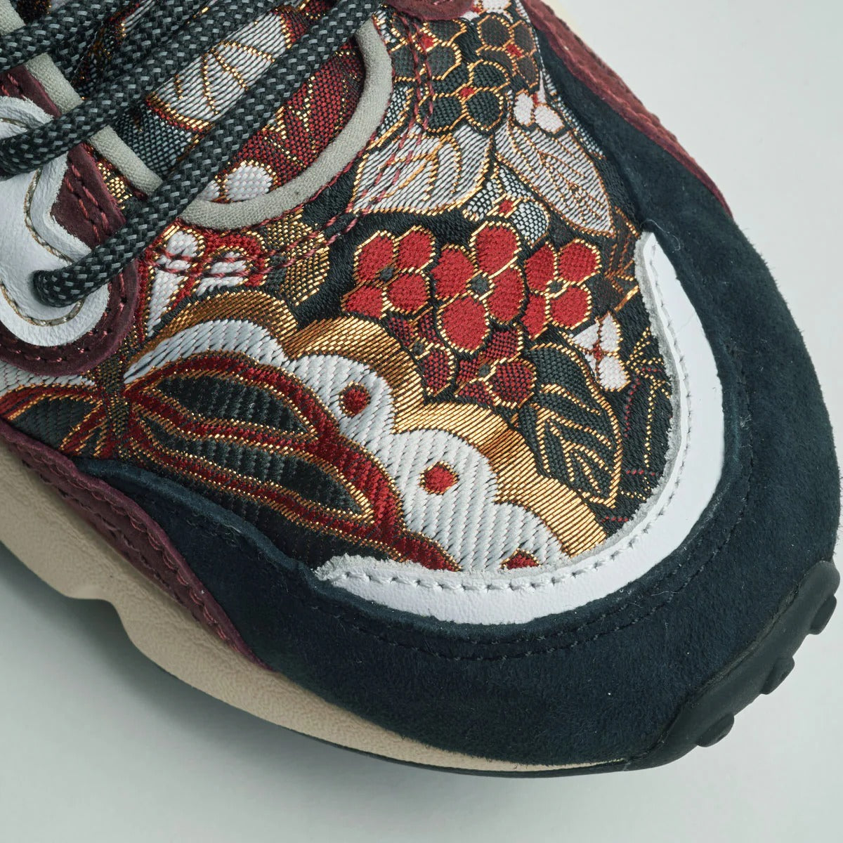 Flower MOUNTAIN - YAMANO3 Butterfly/Black 西陣 【FM63831】