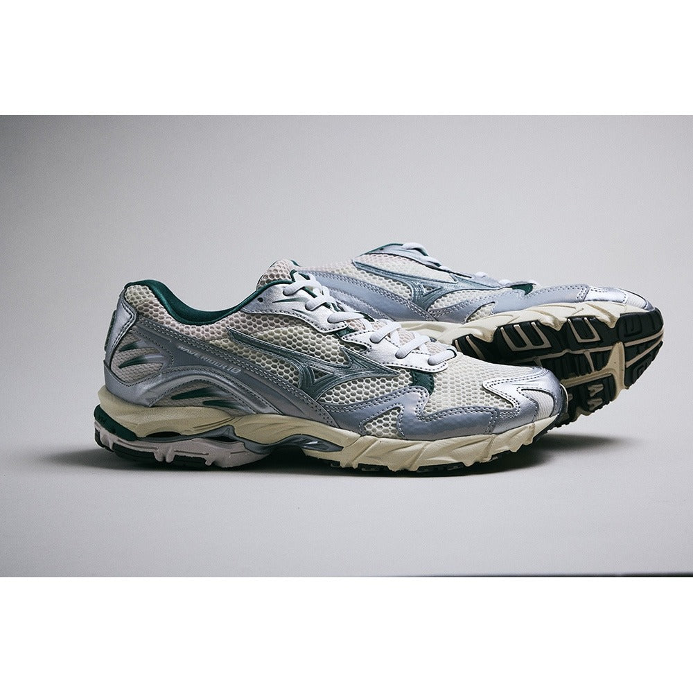 MIZUNO WAVE RIDER 10 OFF WHITE/GREEN/LIGHT BEIGE【D1GA2431-07】