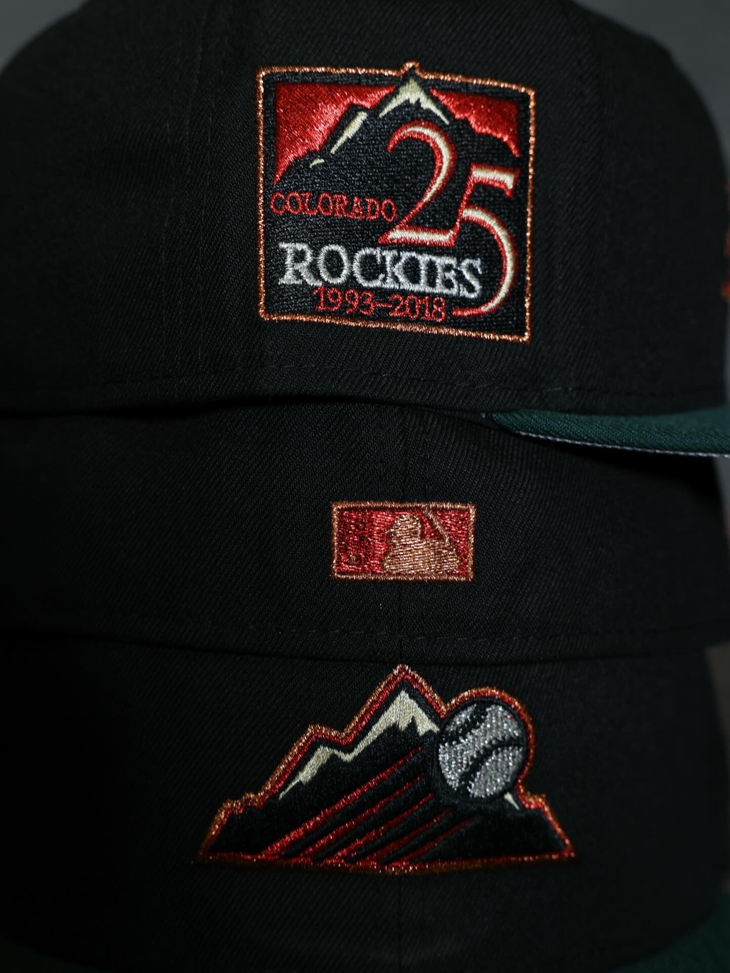 NEW ERA - NOHO NATO Colorado Rockies 59Fifty 25th Season Black/Green