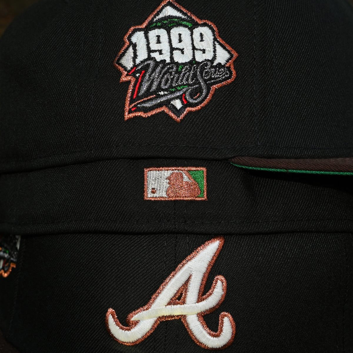 NEW ERA - Atlanta Braves 59FIFTY 1999 World Series Black/Walnut