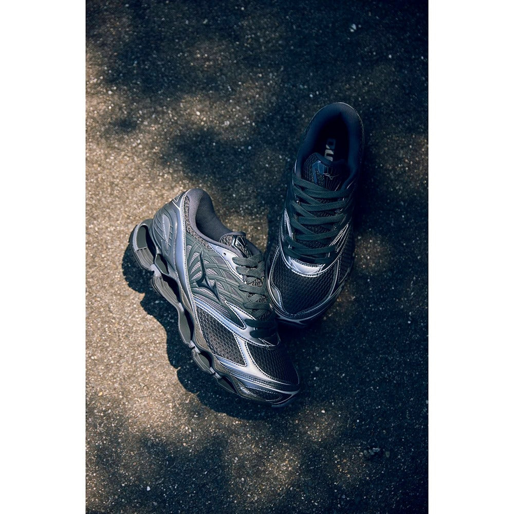 MIZUNO - WAVE PROPHECY LS BLACK/BLACK/METALIC GRAY【D1GA2511-03】