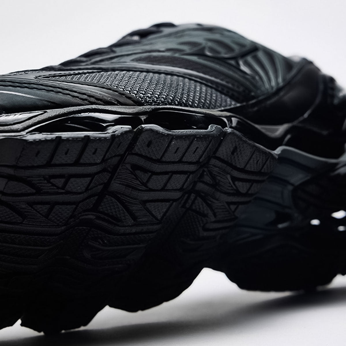 MIZUNO - WAVE PROPHECY LS GRAY/BLACK/DARK GRAY【D1GA333705