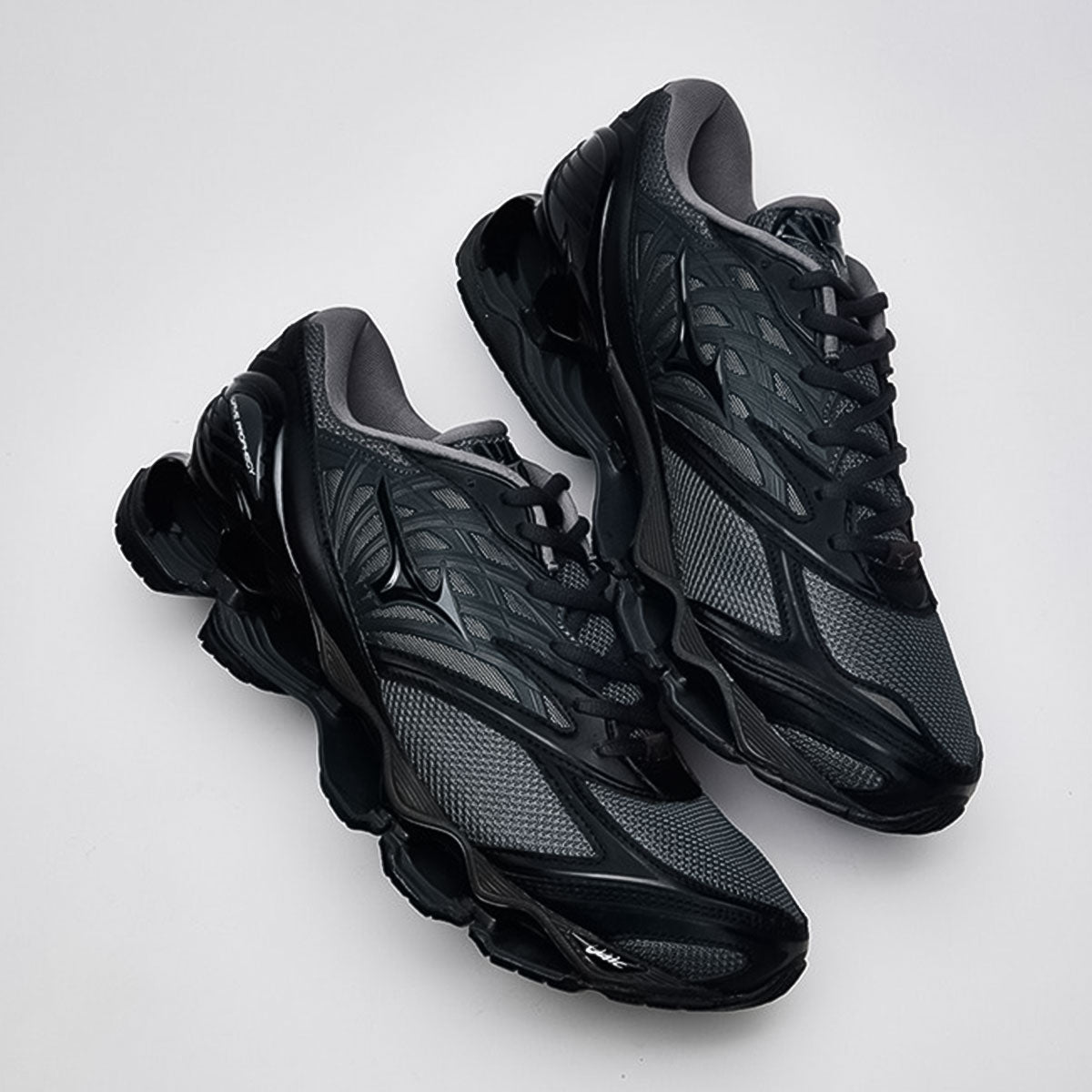 MIZUNO - MENS WAVE PROPHECY LS GRAY/BLACK/DARK GRAY【D1GA333705】