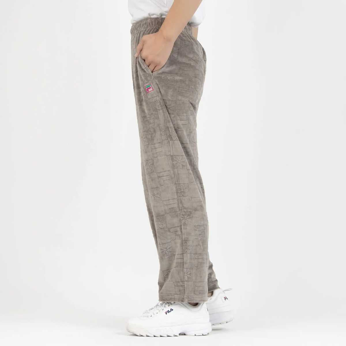 DE LA SOUL×FILA - TRACK PANTS BEIGE【SM6FCU702】