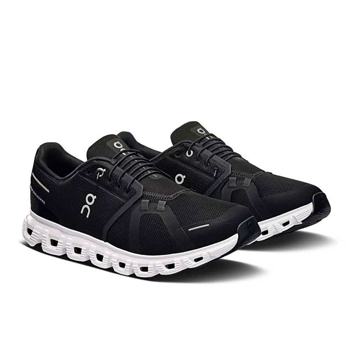 On - Cloud 6 M Black | White【3MF10070299】