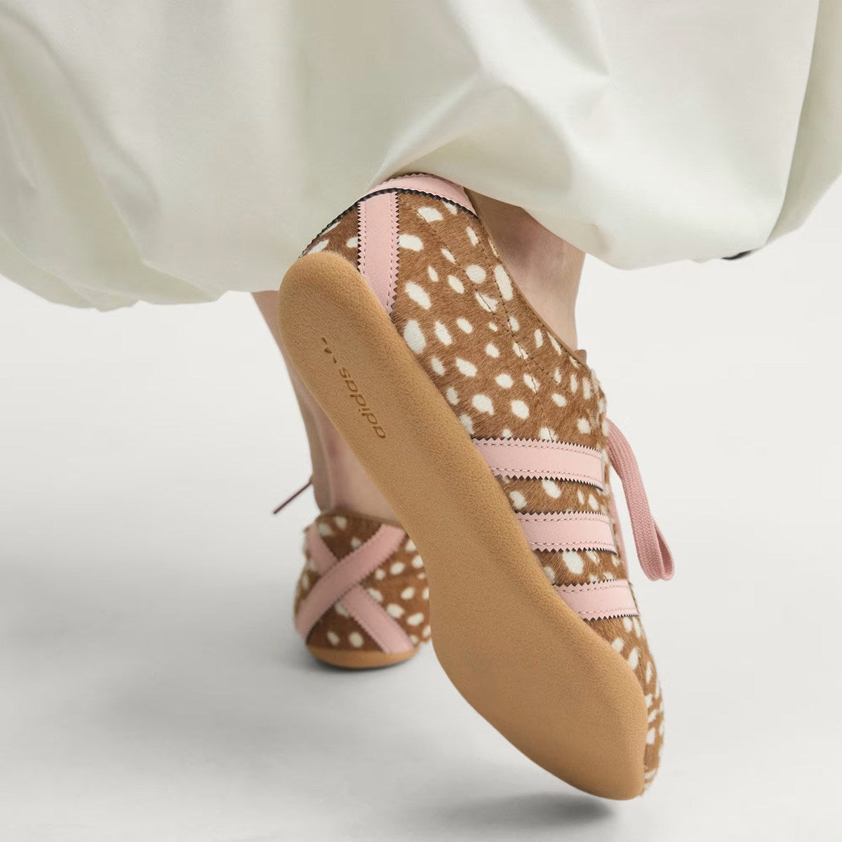 adidas - TOKYO W Brown Desert/Wonder Mauve/Off White【KJ7543】