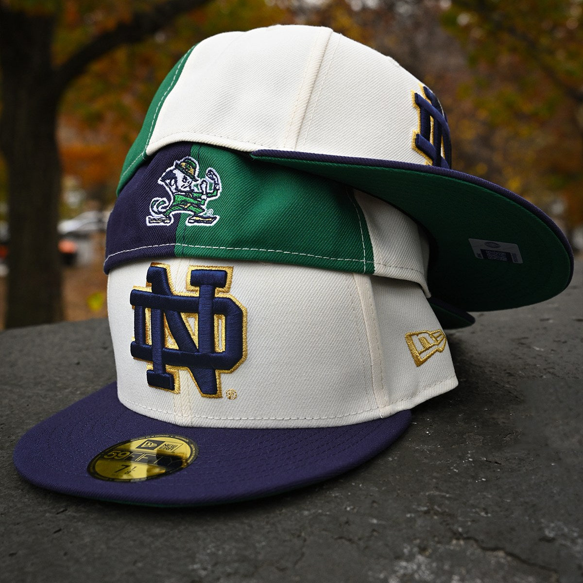 NEW ERA - Notre Dame Fighting Irish 59FIFTY Chrome White/Light Navy