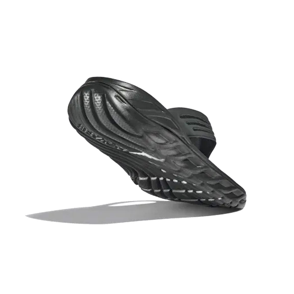 HOKA ONE ONE M ORA RECOVERY FLIP BLACK / DARK GULL GRAY HOKA ONE ONE M ORA RECOVERY FLIP BLACK / DARK GULL GRAY [1099675-BDGGR]