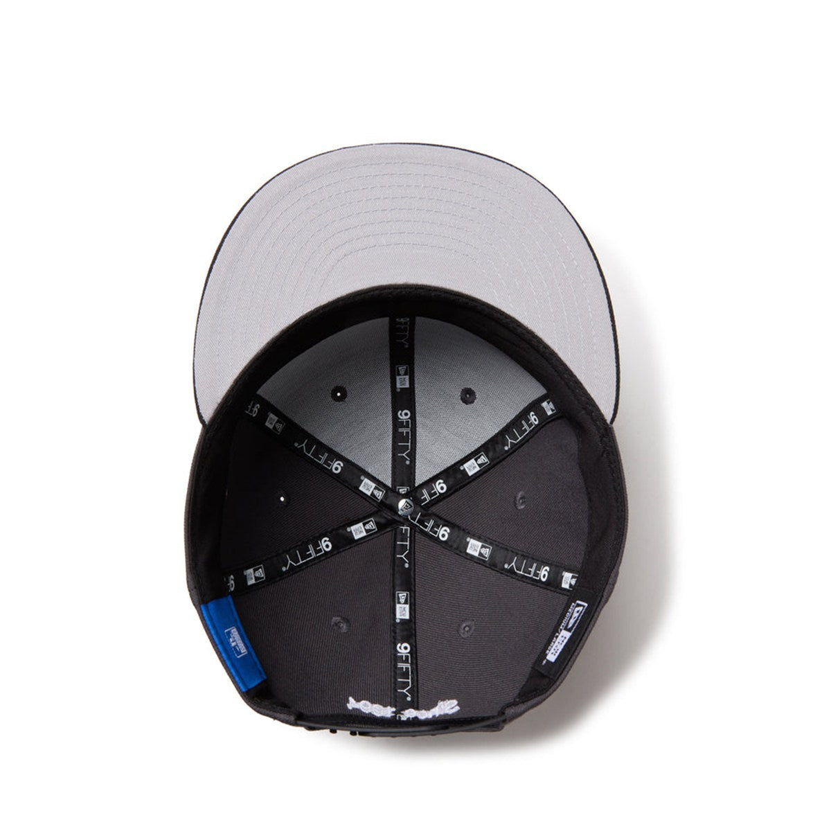 NEW ERA PLAYSTATION - 9FIFTY FAMILY MARK DARK GRAPHITE/BLACK 【146933349