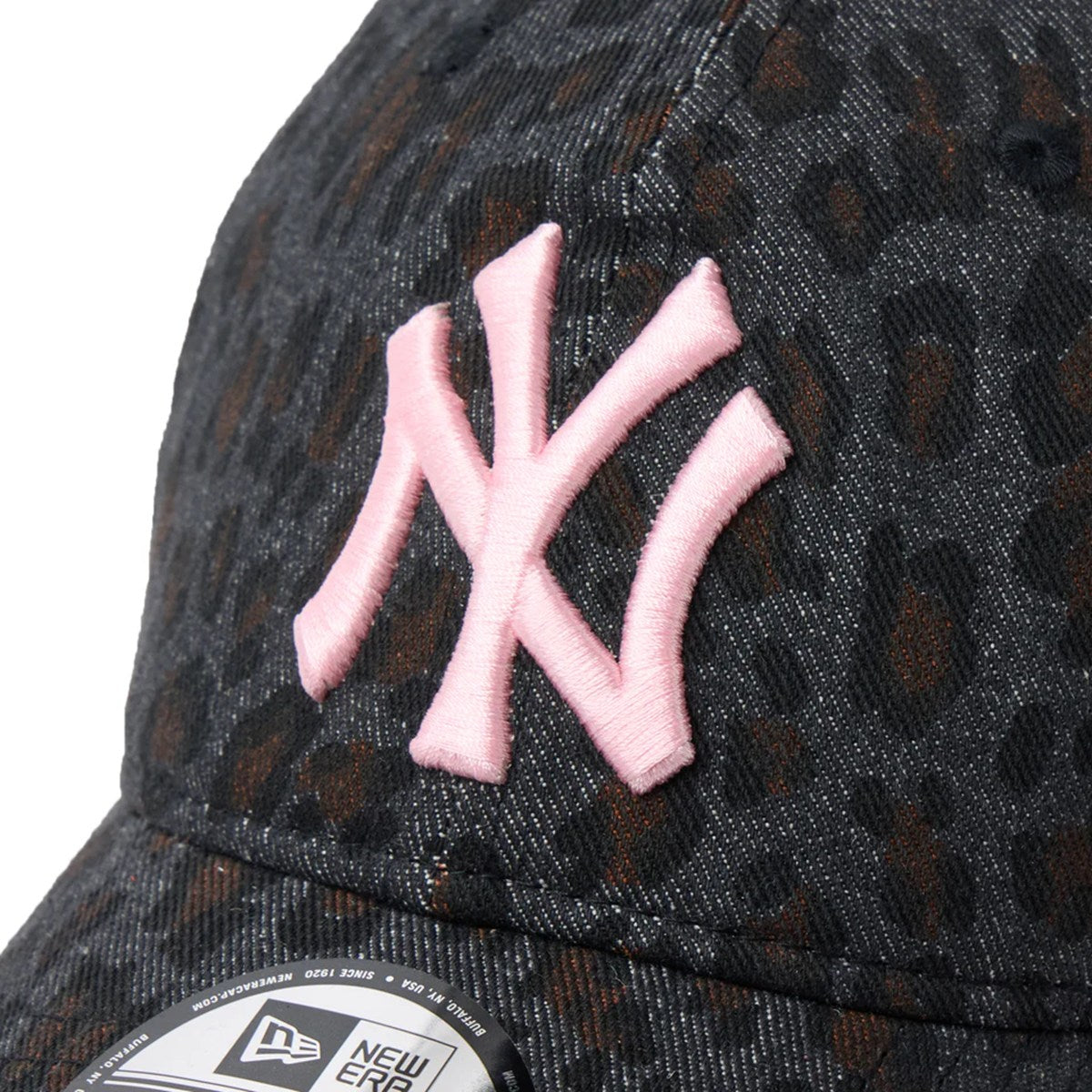 NEW ERA New York Yankees - 9TWENTY Leopard BLACK/PINK 【14745052】