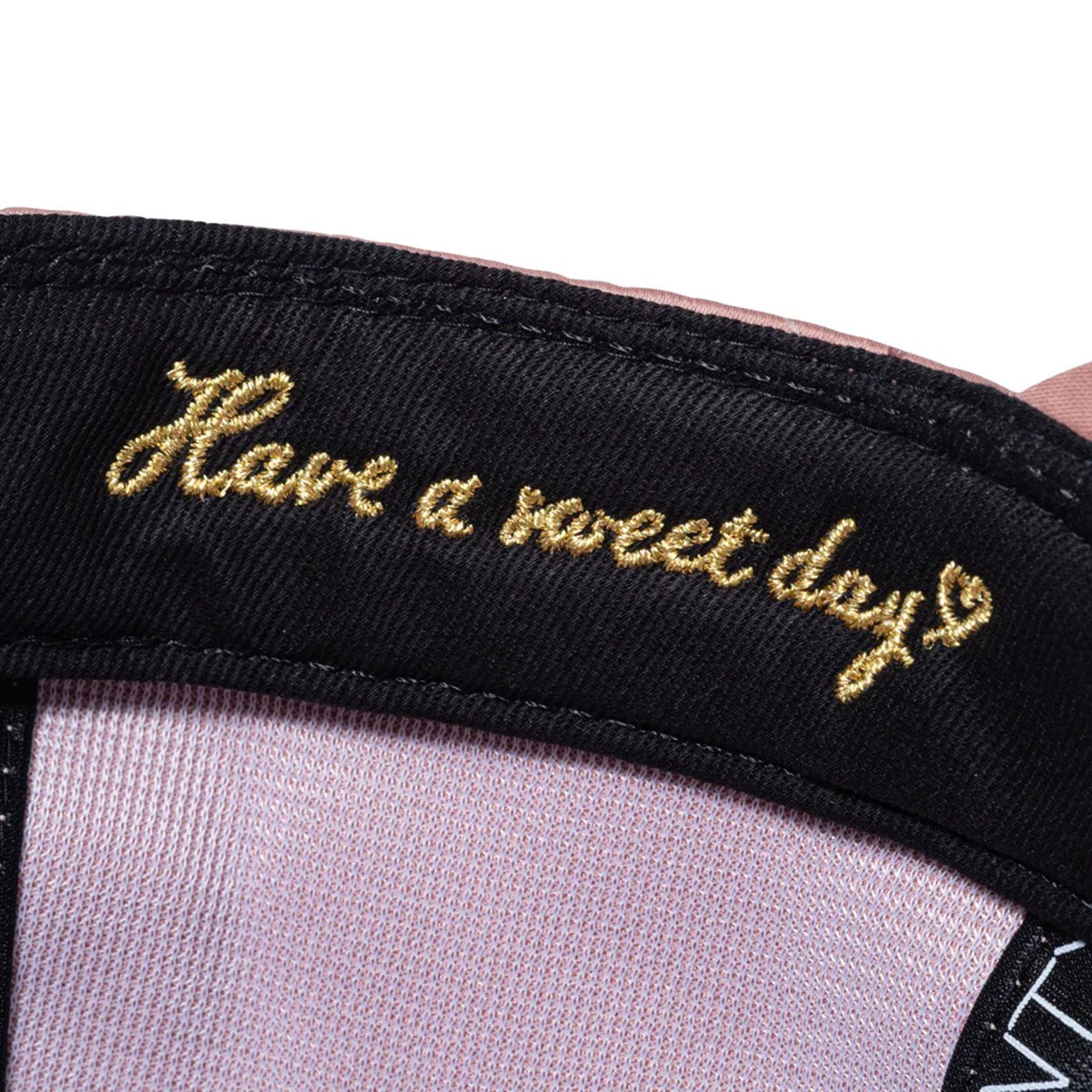NEW ERA New York Yankees - 9TWENTY Valentine's Day SATIN PINK BEIGE【14908290】