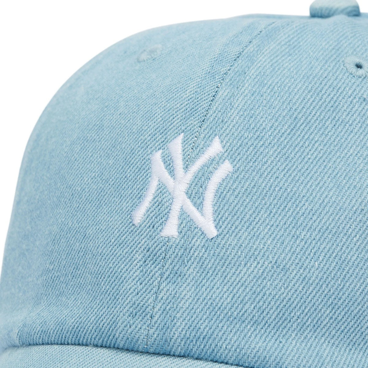 ’47 BRAND New York Yankees - CLEAN UP DENIM LIGHT BLUE【14920404 47A-CLPMLBMLNEYYAN-DEN-LTBLU】