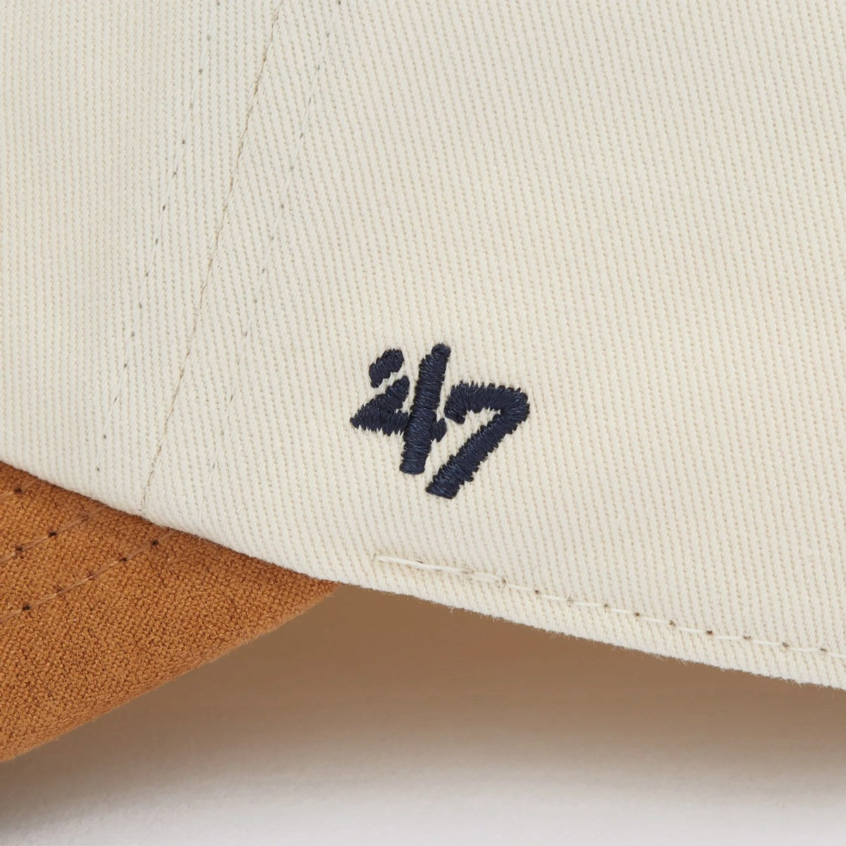 ’47 BRAND New York Yankees - BASE RUNNER | MINI SCRIPT SUEDE NATURAL【14920520 47A-CLP-B-MNISD17CNS-NT】