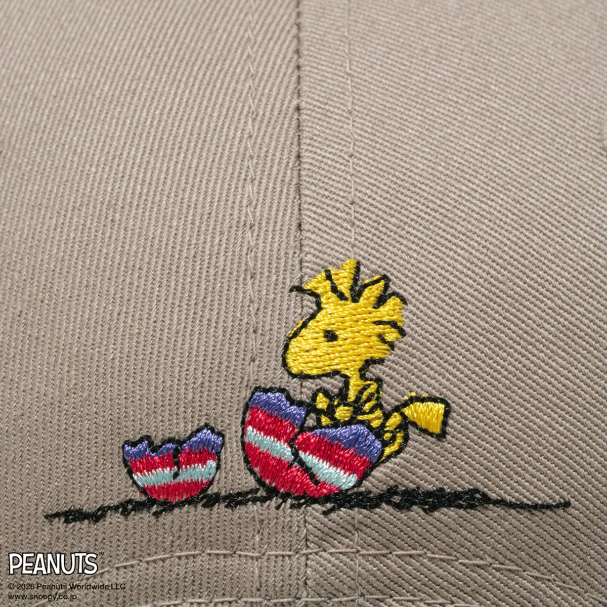 NEW ERA PEANUTS - 9FORTY EASTER SNOOPY WOOD STOCK ASH BROWN【15087731】