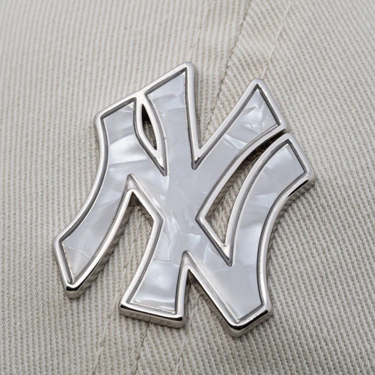 NEW ERA - New York Yankees 9FORTY UNST Seashell Motif Logo IVORY【15206574】
