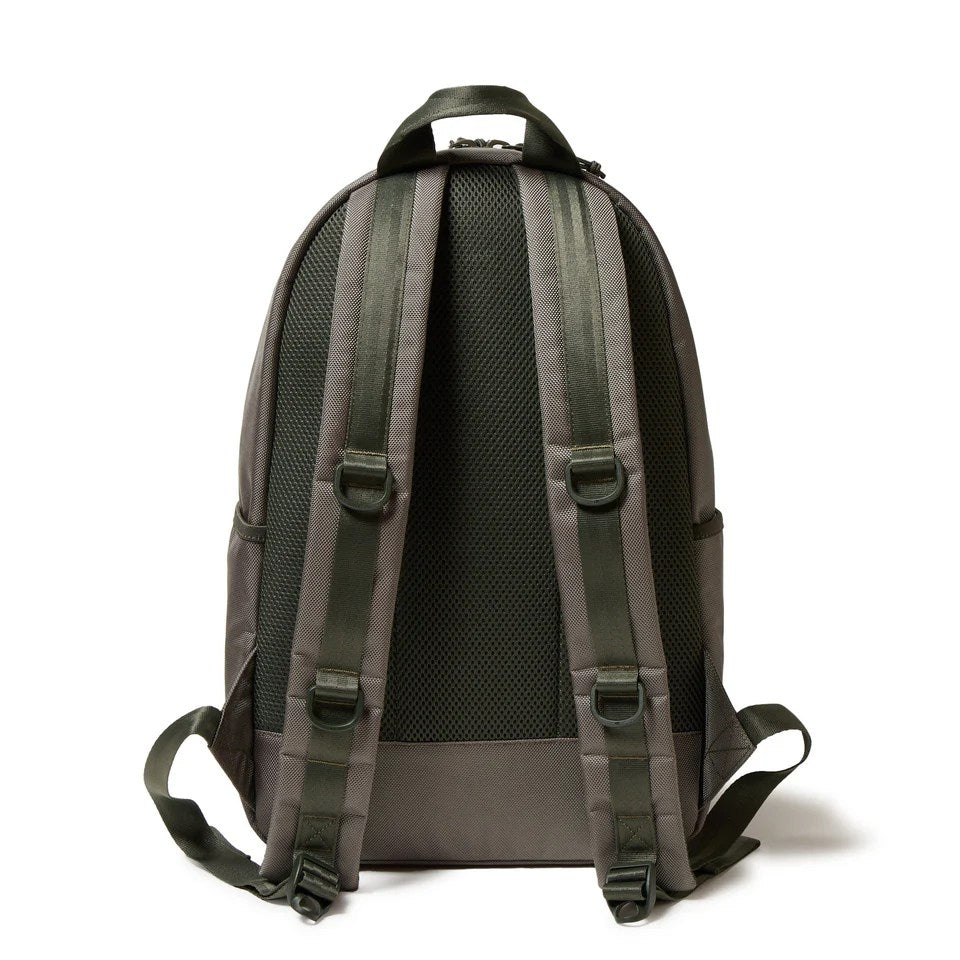 NEW ERA - LIGHT PACK 27L OLIVE 【14655354】