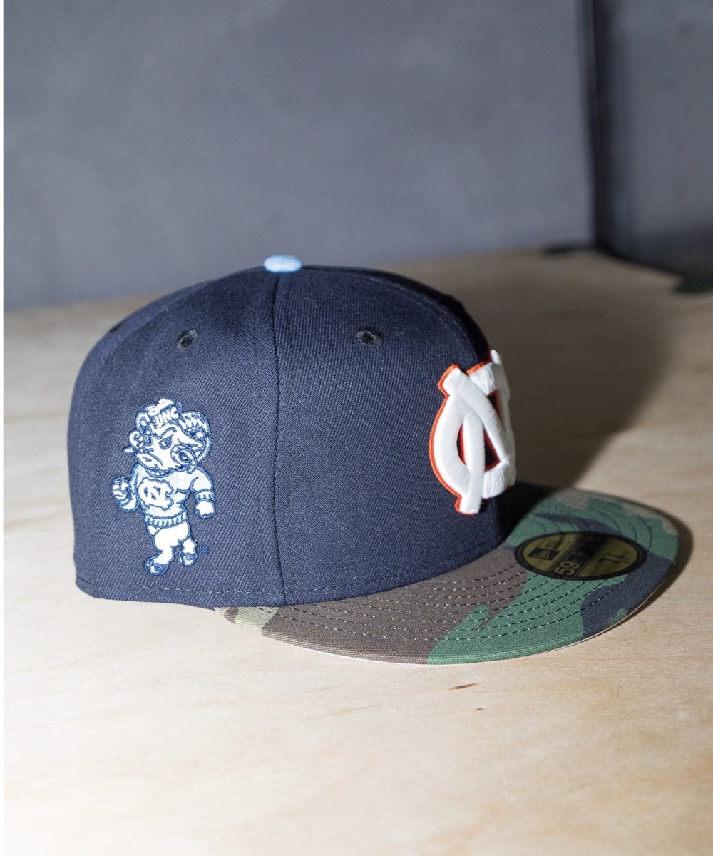 NEW ERA - North Carolina Tar Heels Rameses 59FIFTY Navy/Woodland Camo
