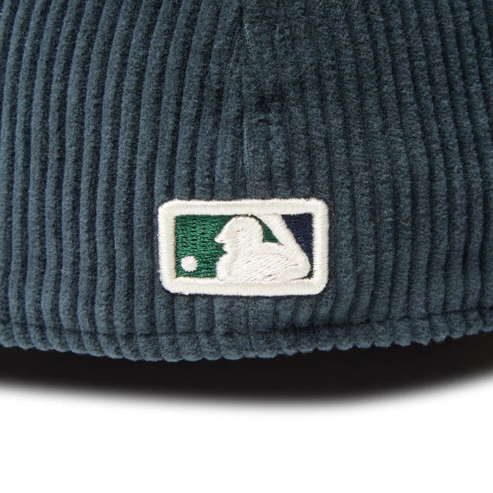 NEW ERA New York Yankees - 59FIFTY Corduroy BLUE GREEN/NAVY  【14668154】