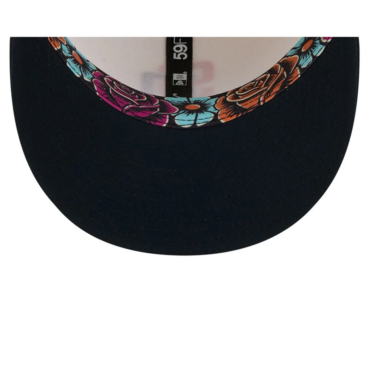 NEW ERA San Diego Padres - 59FIFTY 2026 MLB City Connect  CHROME WHITE/BLACK 【14942553】