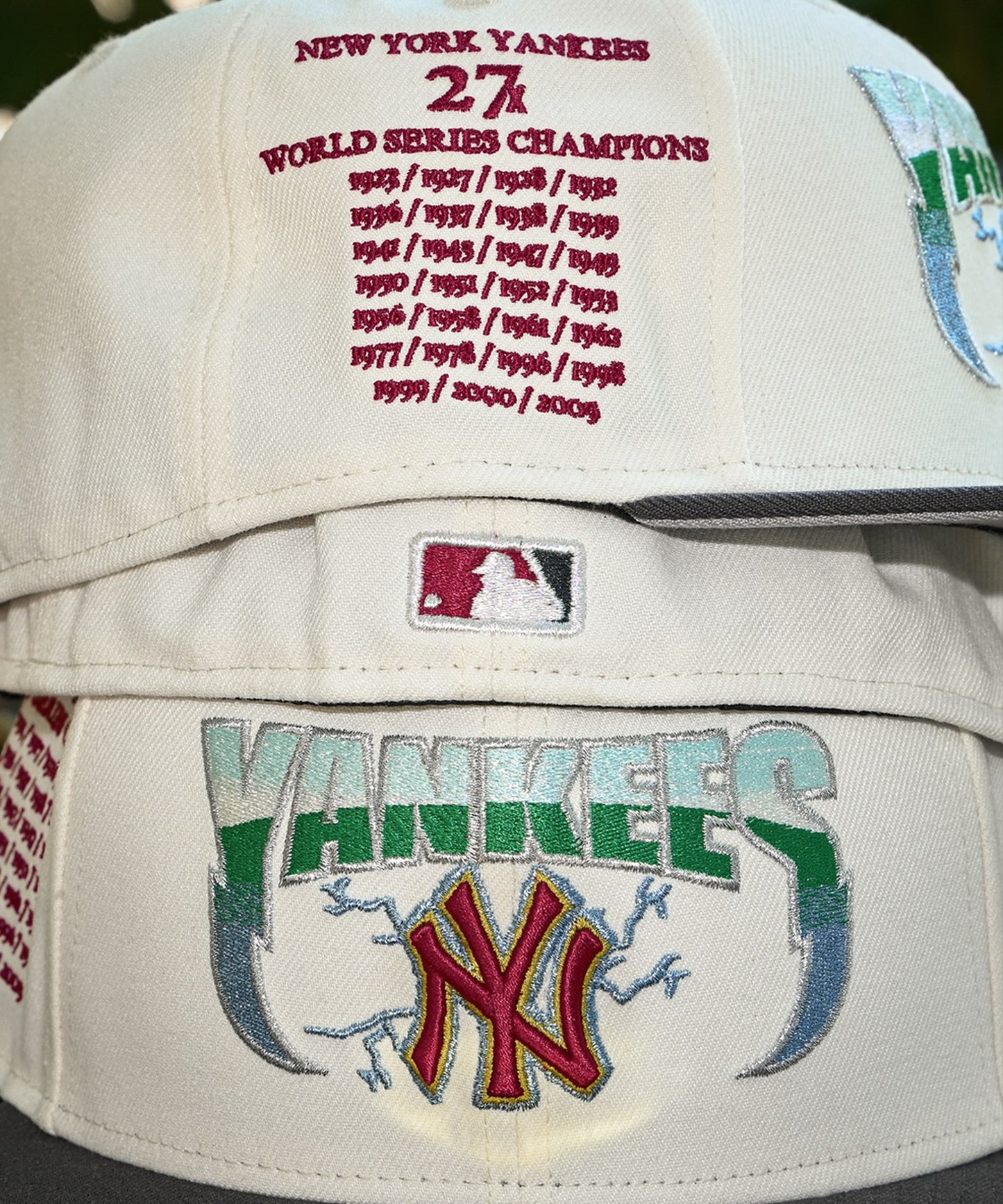 NEW ERA - New York Yankees CO 59Fifty 27x World Series Chrome/Gray